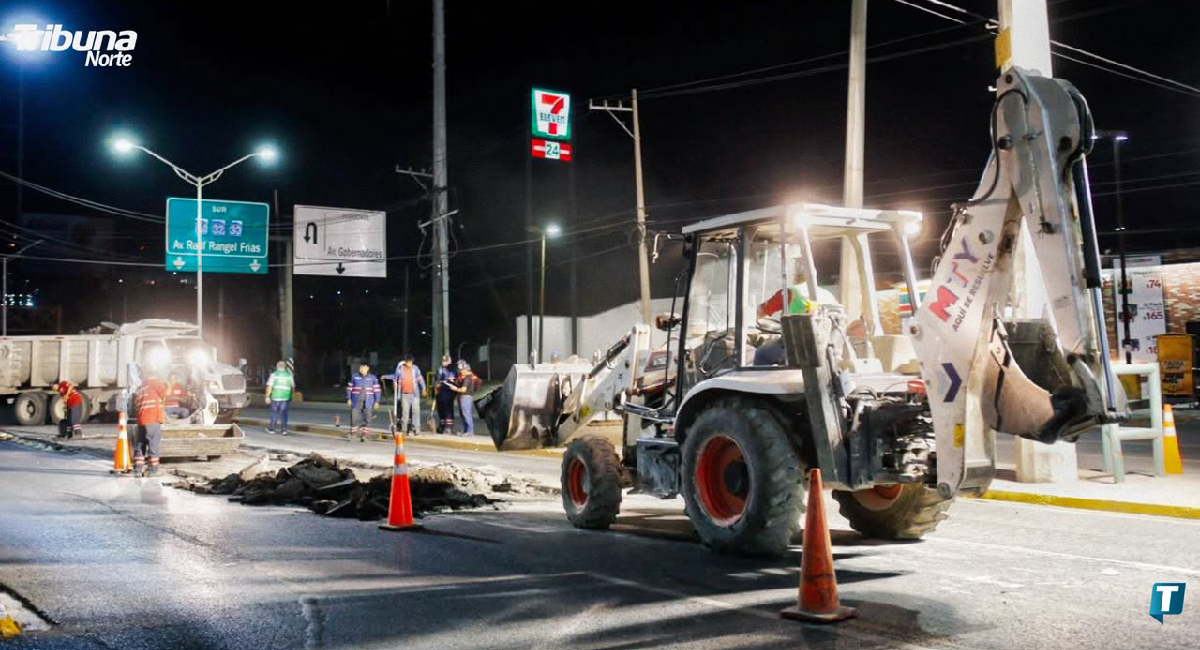 Rehabilita Gobierno de Monterrey carpeta asfáltica en la Avenida Rangel Frías durante operativo nocturno