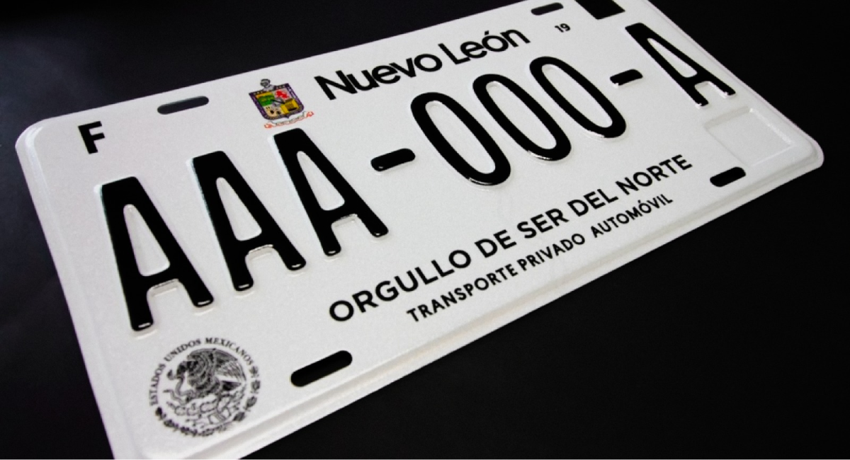 Simplifica Nuevo León el registro de vehículos foráneos al unificar trámites en plataforma digital