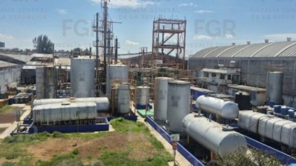 FGR asegura refinerías clandestinas en San Luis Potosí, Hidalgo y Morelos