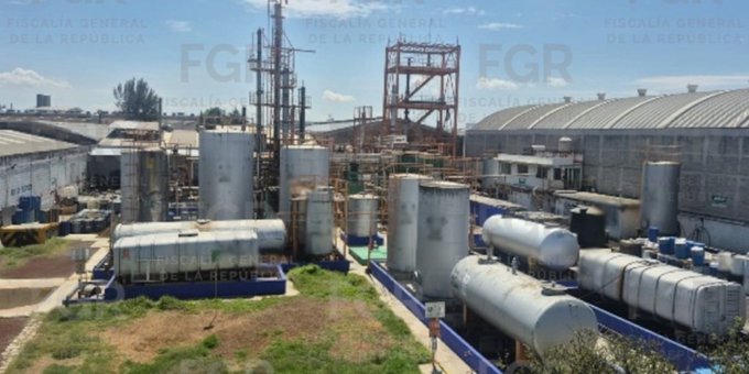 FGR asegura refinerías clandestinas en San Luis Potosí, Hidalgo y Morelos