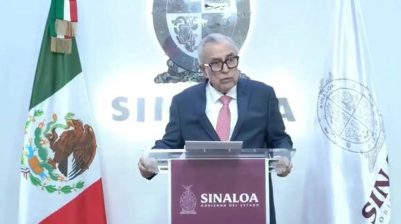 Morena se deslinda del regreso de Rocha Moya a la gubernatura de Sinaloa