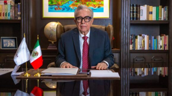 Gobernadores de Morena llaman a Rocha Moya a actuar con madurez tras su regreso al cargo