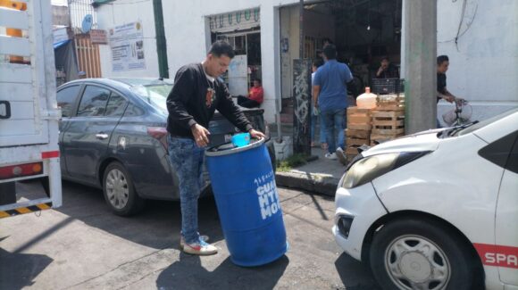Mercados de la Ciudad de México reciclan aceite para mover al Metrobús