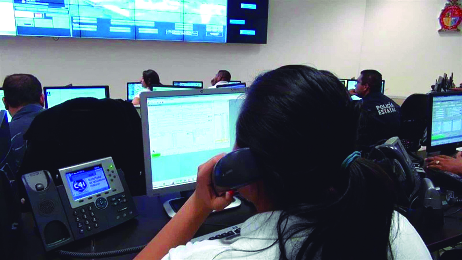 Llamadas falsas al 911 saturan a las policías locales de México: Inegi