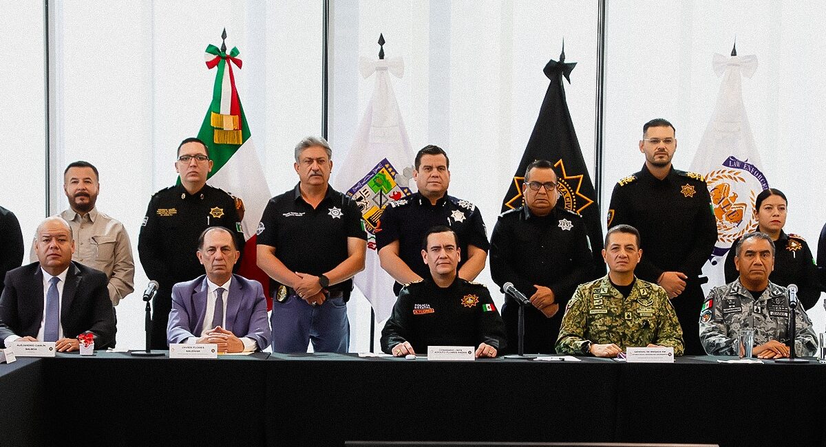 Fuerza Civil despliega puntos de comando móviles en carreteras de Nuevo León por periodo vacacional y reporta 154 detenciones en operativos semanales
