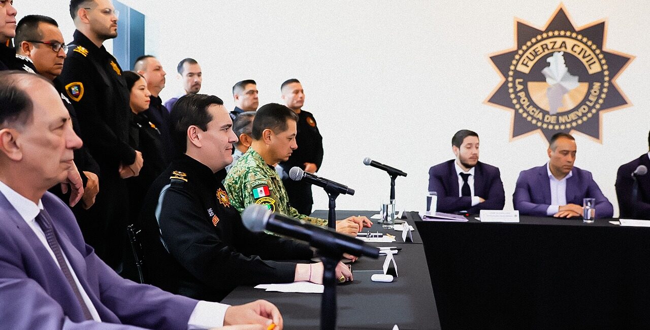 Fuerza Civil despliega puntos de comando móviles en carreteras de Nuevo León por periodo vacacional y reporta 154 detenciones en operativos semanales