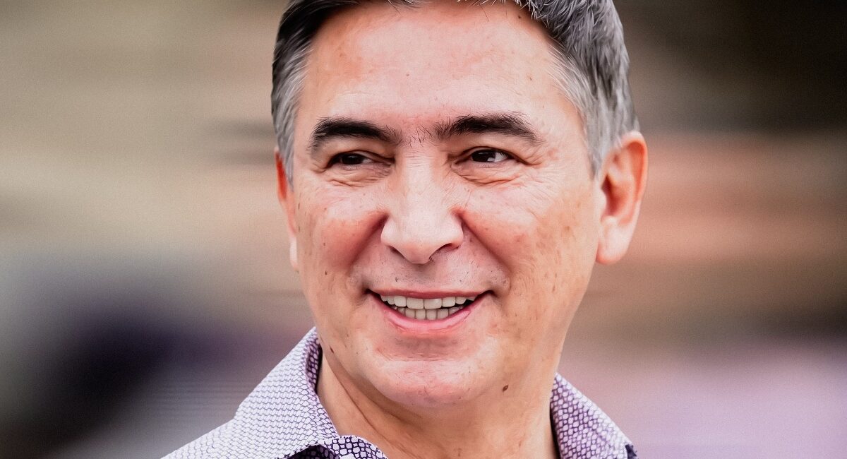 Complicaciones administrativas e inconsistencias documentales frenan el registro de Aldo Fasci como aspirante ciudadano en Nuevo León, ¿un papelón o una demolición controlada?