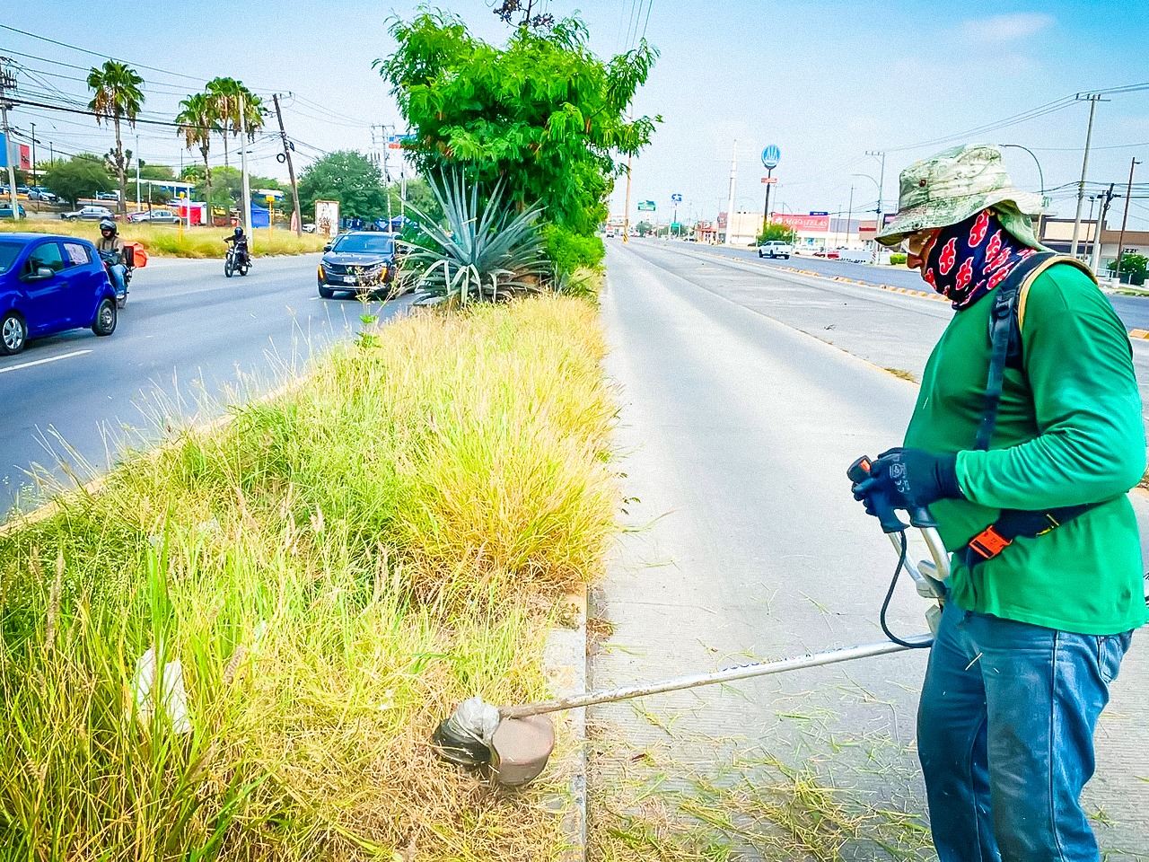 Mantiene Fideurb trabajos permanentes por la conservación y mantenimiento del entorno urbano en Nuevo León