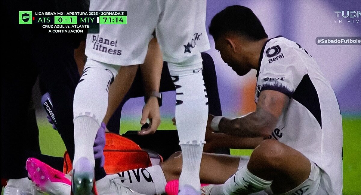 Exhibe Orbelín Pineda severa lesión tras triunfo de Rayados sobre Atlas