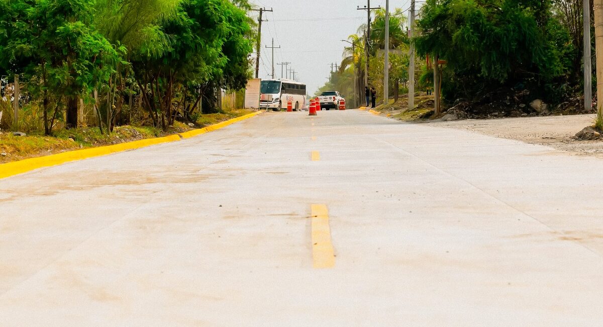 Entrega Juárez reconstrucción de Antiguo Camino a Rancho Viejo para agilizar la movilidad del sector