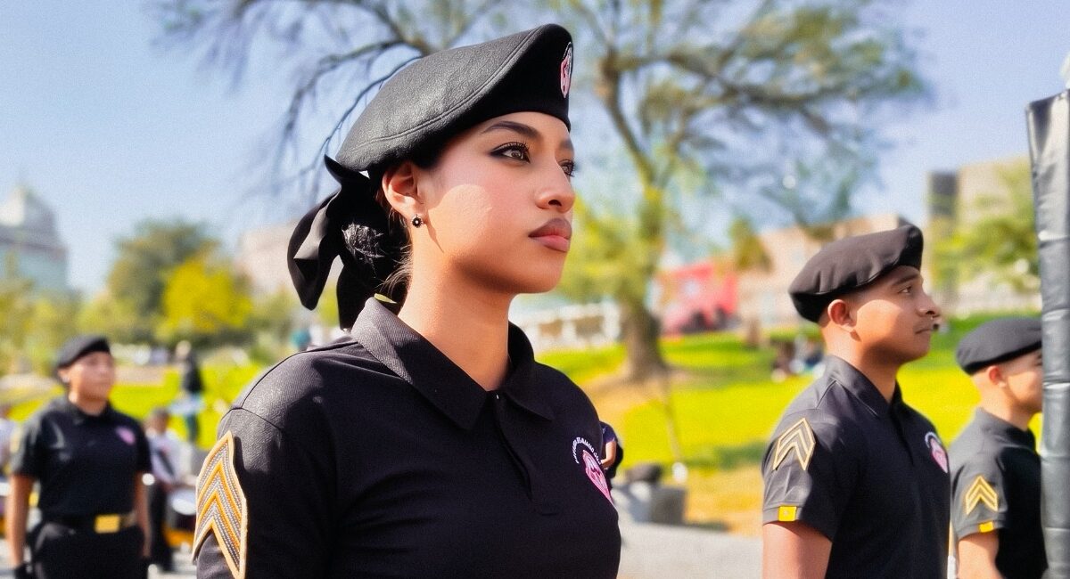 Analizarán SEP y Gobierno de Nuevo León el futuro operativo de las escuelas militarizadas en la entidad