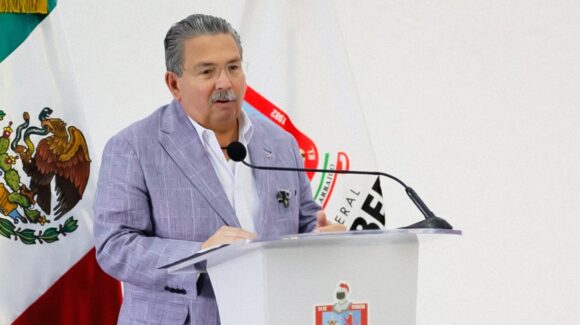 Escobedo asegura legalidad de licencias de Andrés Mijes tras denuncia ante Fiscalía en NL