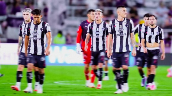 Un debut convulso en Florida: Rayados tropieza ante Orlando City en un cruce marcado por el arbitraje
