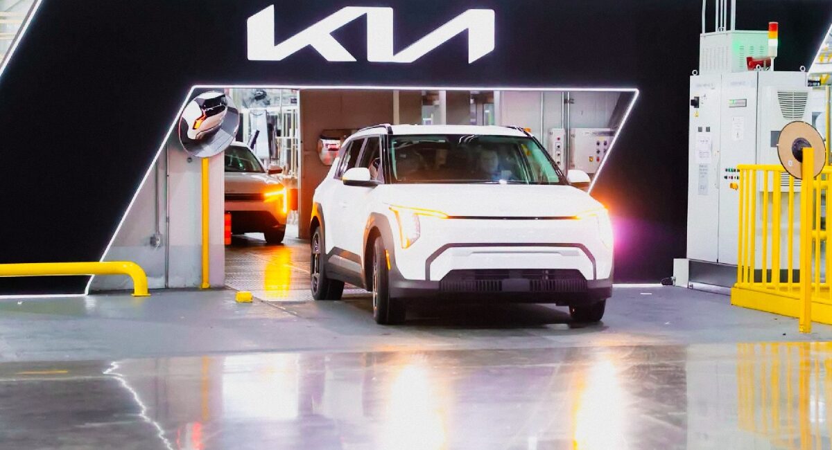 Arranca la producción del primer vehículo 100 % eléctrico de KIA en Pesquería, Nuevo León