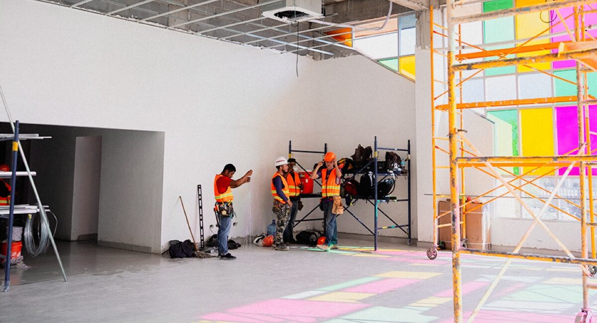 Supervisan Samuel García y Mariana Rodríguez avances en la construcción del nuevo CITEA