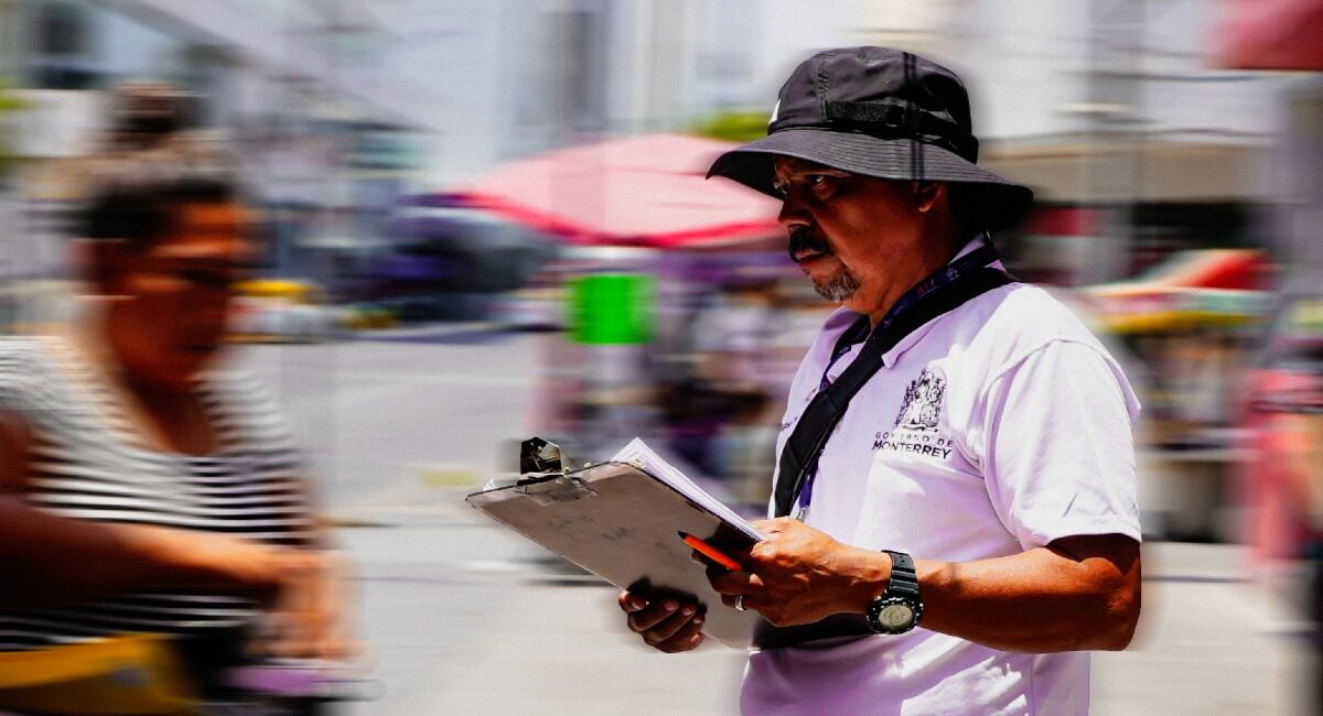Operativo municipal en el Centro de Monterrey concluye con 84 decomisos a comercio informal
