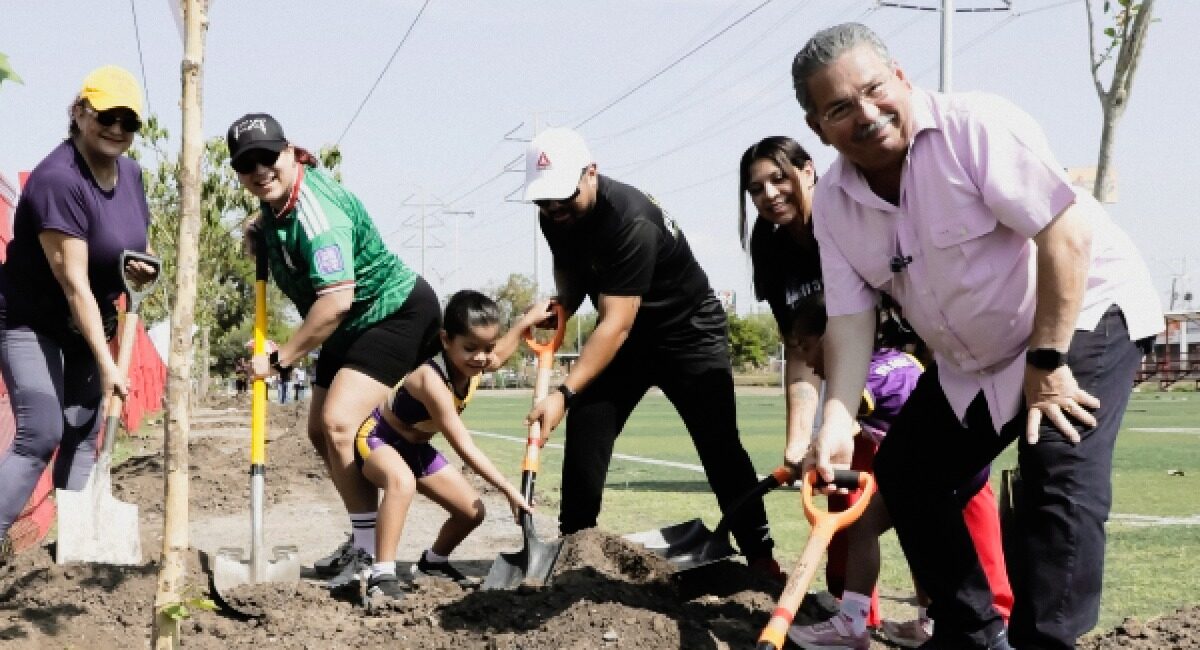 Avanza Escobedo en reforestación urbana y apunta a la meta de 30 mil árboles plantados