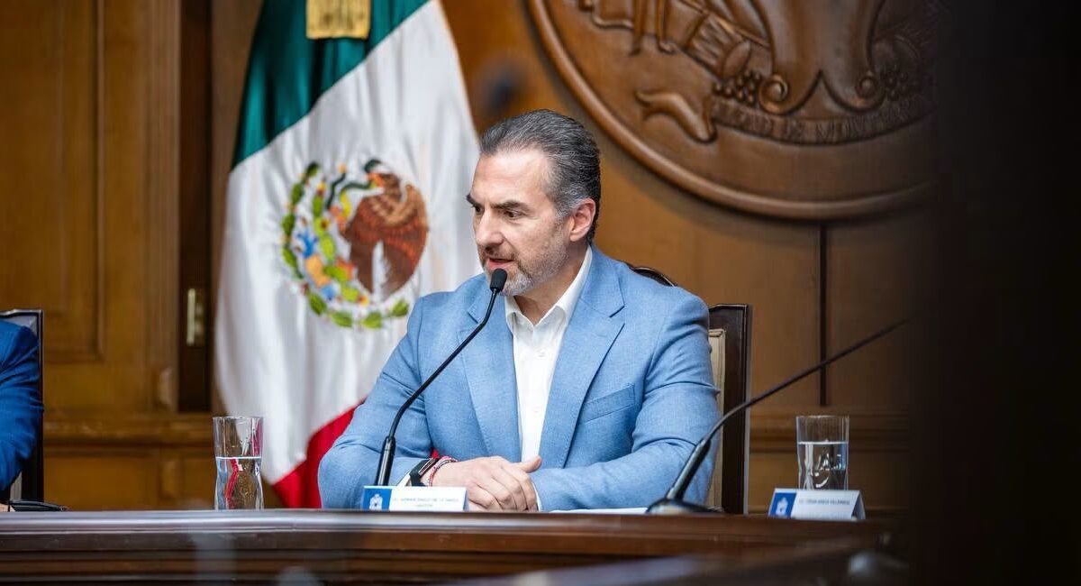 Firma Gobierno de Monterrey convenio de colaboración con el Colegio de Abogados A.C.