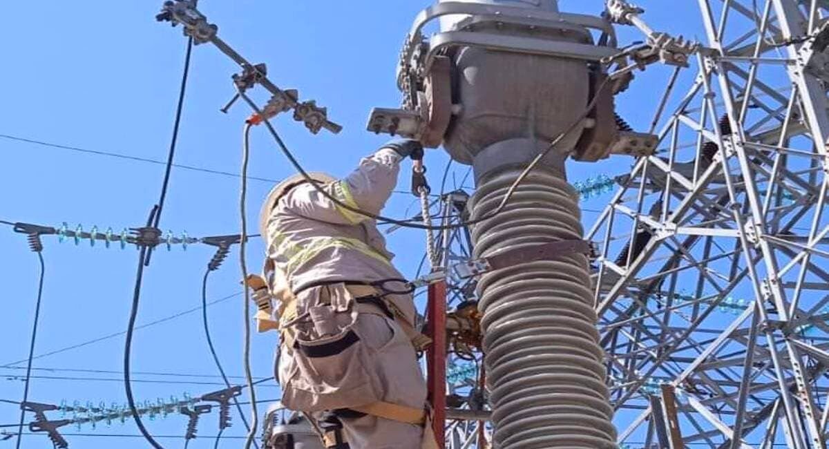 Riesgo en la red eléctrica de Nuevo León: Empresarios exigen inversiones urgentes ante constantes fallas