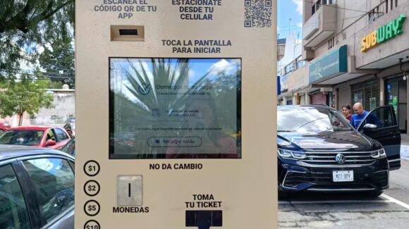 Edomex: Naucalpan frena parquímetros en Zona Azul tras protestas