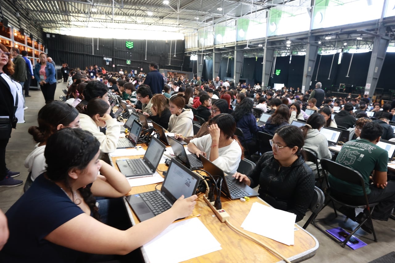 UNAM ratifica la anulación del examen de una aspirante de Oaxaca por hacer trampa en la prueba virtual