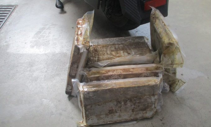 Detienen a joven con 10 kilos de fentanilo en scooter en Tijuana
