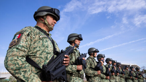 Ejército Mexicano desmantela un laboratorio del narco en Culiacán, Sinaloa; asestan golpe de casi 2 mil mdp