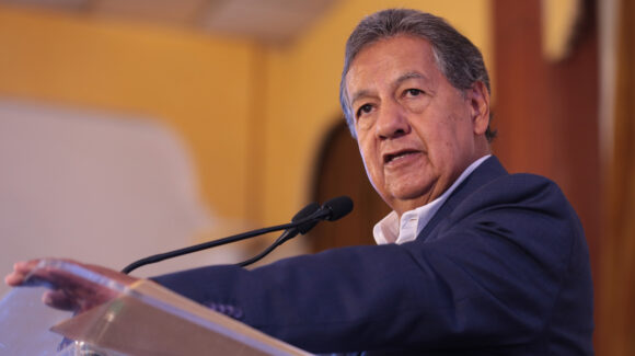 Higinio Martínez asumirá la presidencia del Senado tras recibir el respaldo de Morena