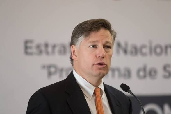 Subsecretario de Estado de EU advierte que revocarán visas sin previo aviso tras reclamo de Andrés Manuel López Beltrán