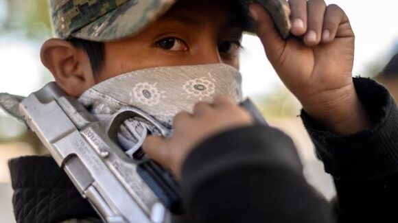 Siete de cada 10 menores reclutados por el narco en Oaxaca mueren o terminan con lesiones; asegura fiscalía del estado