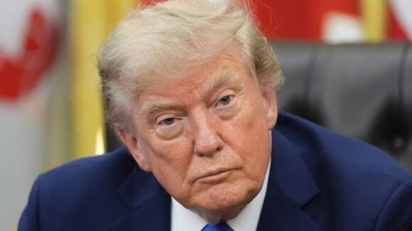 Juez desestima demanda de Trump contra Harvard por caso de estudiantes judíos