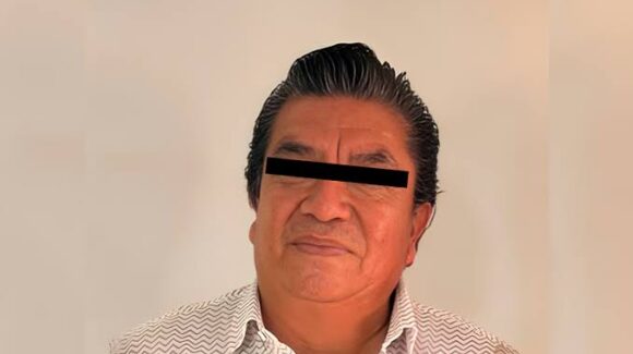 Detienen al alcalde de San Juan Tianguismanalco, Puebla; es acusado de violación