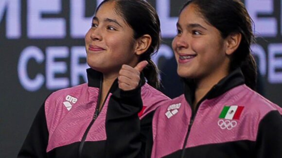 Las mexicanas Mía y Lía Cueva conquistan medalla de oro en el Campeonato Mundial Juvenil de Clavados en Croacia