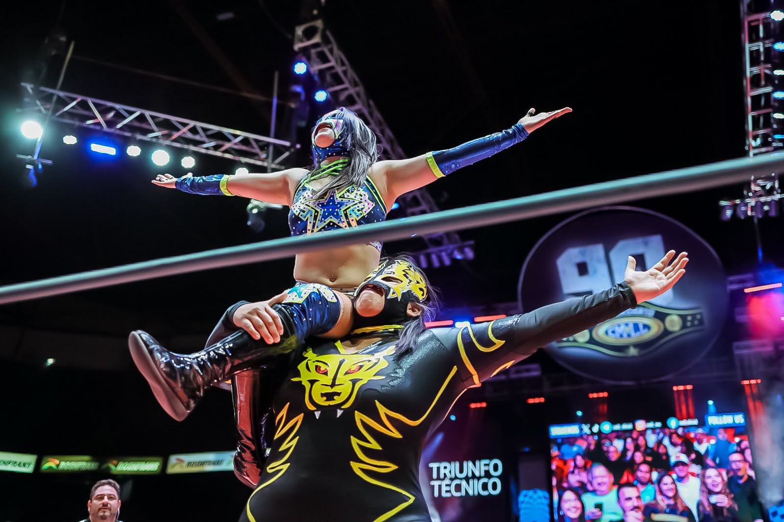 El público decidió la Noche de Campeones del Consejo Mundial de Lucha Libre