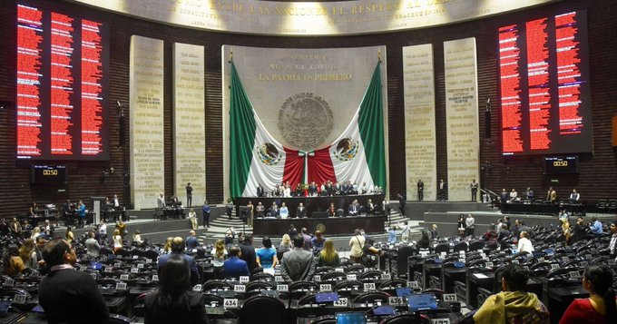 Diputados aprueban en lo general reforma que prohíbe la doble nacionalidad para ser presidente de la República
