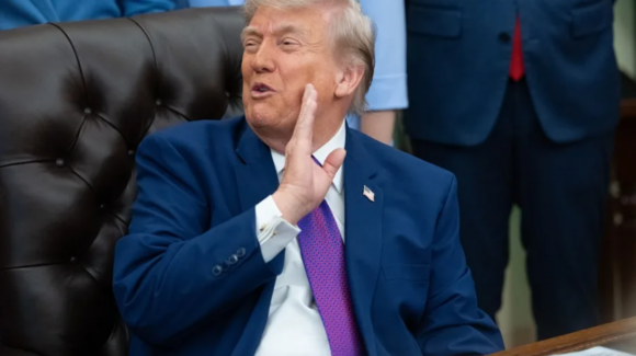 Trump minimiza a México y dice que no tiene nada que ofrecer a EU, salvo “tamales picantes y tomates”