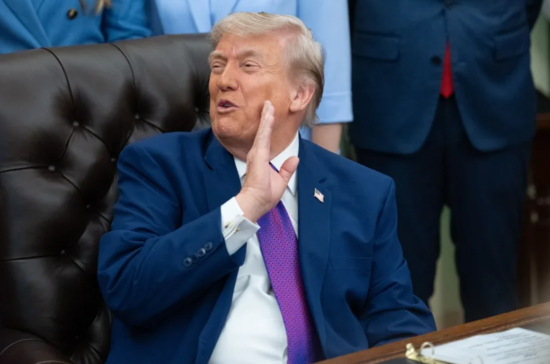 Trump minimiza a México y dice que no tiene nada que ofrecer a EU, salvo “tamales picantes y tomates”