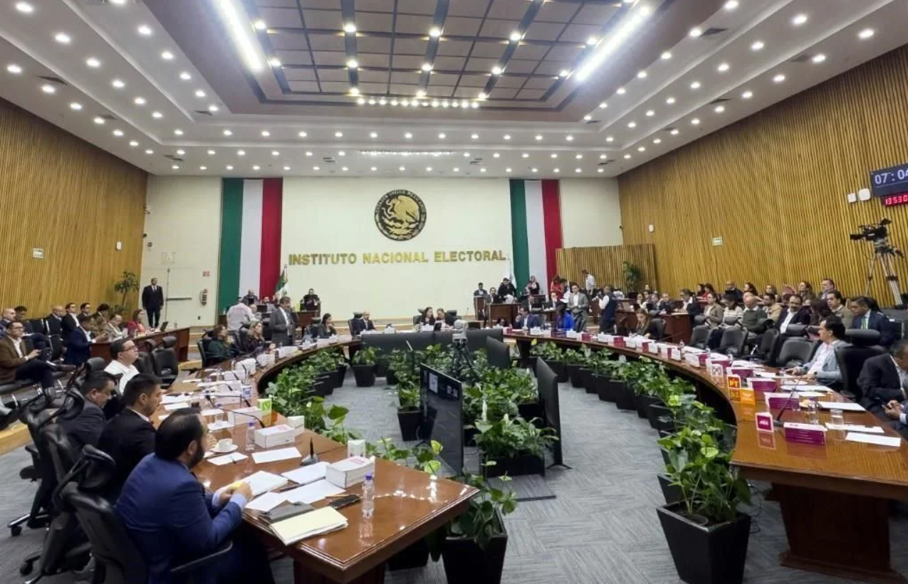 INE instala comisión para frenar perfiles ligados al crimen organizado; aplica a precandidatos y suplentes