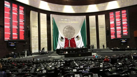 Morena acelera en San Lázaro la reforma que limitaría la doble nacionalidad en cargos de presidencia y gubernaturas