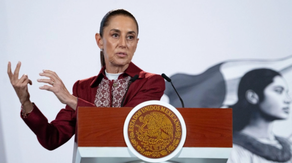 Sheinbaum deja en manos de la FGR si atrae caso Carlos Manzo y descarta reunirse con Grecia Quiroz