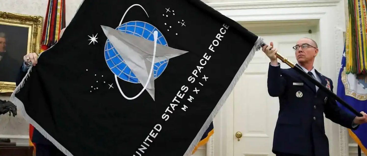 Estados Unidos confirma armas de control espacial; China y Rusia reaccionan ante el despliegue militar
