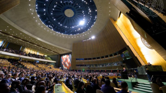 Coalición de 80 países exigen reabrir el Estrecho de Ormuz ante ataques en Medio Oriente