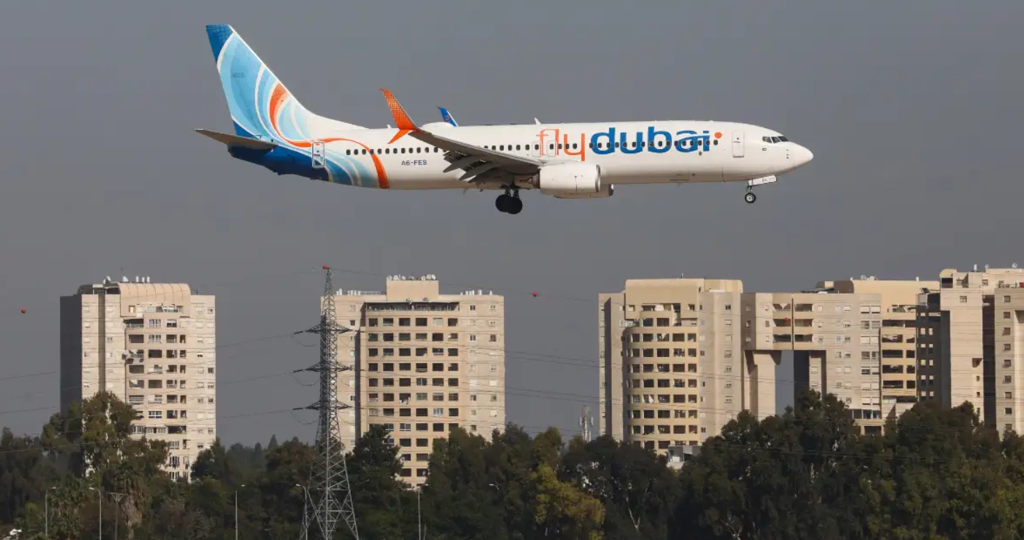 Avión de Flydubai realiza aterrizaje de emergencia; investiga un posible intento de secuestro tras una pelea entre pilotos