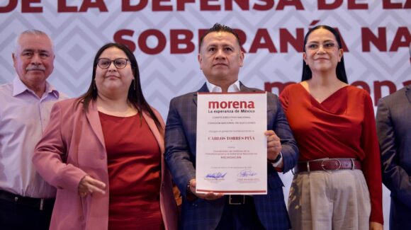 Carlos Torres Piña gana encuesta de Morena en Michoacán; Raúl Morón se baja de la boleta de 2027