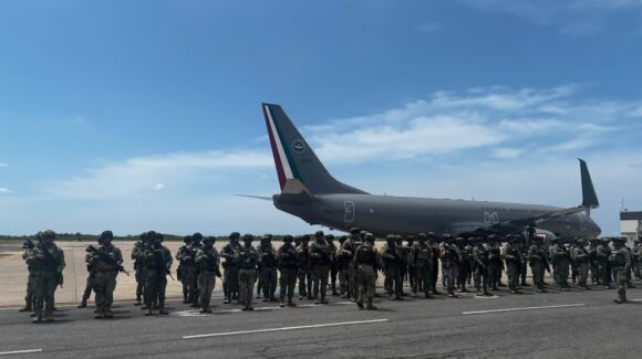 Mantendrán 6 mil elementos de la Defensa en Mazatlán, Sinaloa ante repunte de violencia