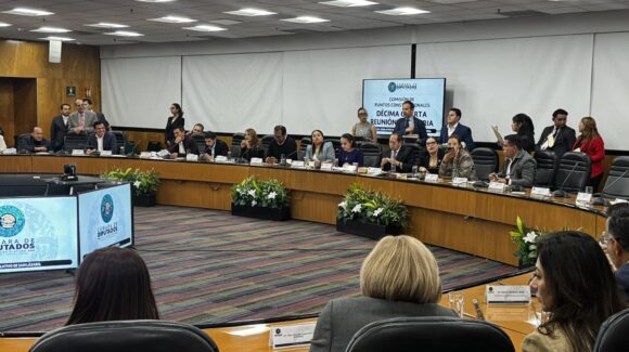 Diputados aprueban reforma para limitar doble nacionalidad en Presidencia y gubernaturas