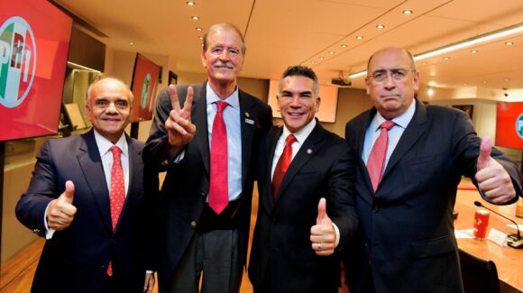 Vicente Fox propone movimiento ‘Alma de México’ para enfrentar a Morena en 2027
