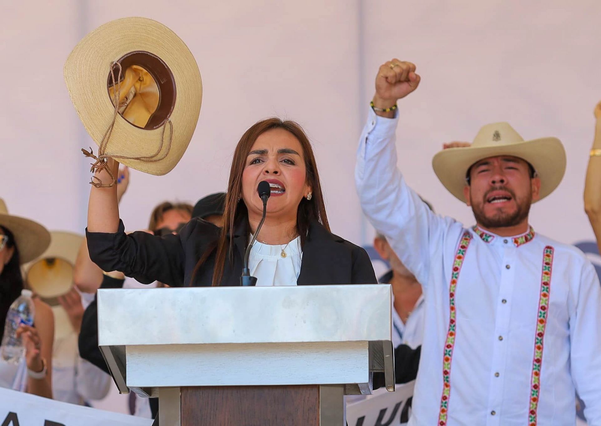 Grecia Quiroz pide a la FGR atraer investigación por asesinato de Carlos Manzo