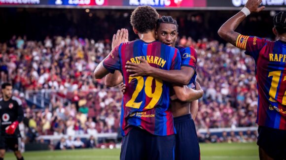 El FC Barcelona golea 5-1 al Feyenoord y lanza candidatura al título en la Champions League 2026-27