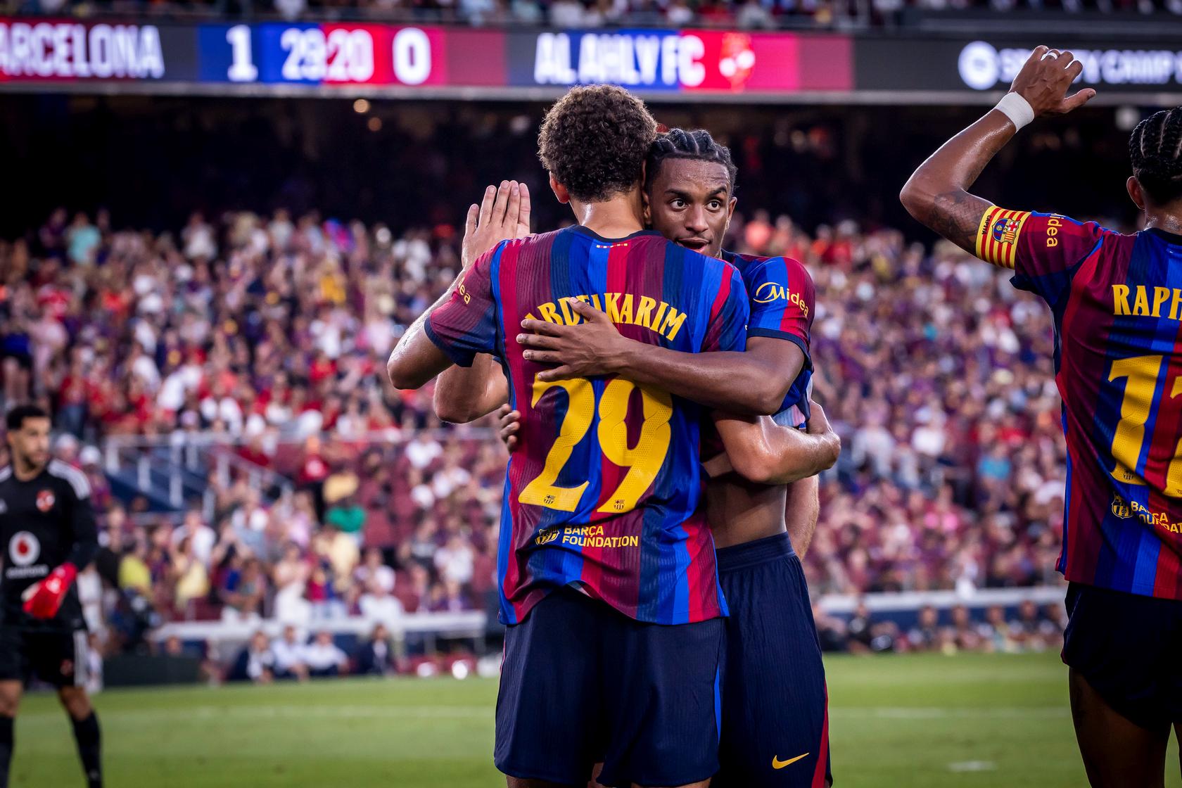 El FC Barcelona golea 5-1 al Feyenoord y lanza candidatura al título en la Champions League 2026-27